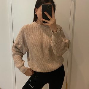 TAN KNIT SWEATER